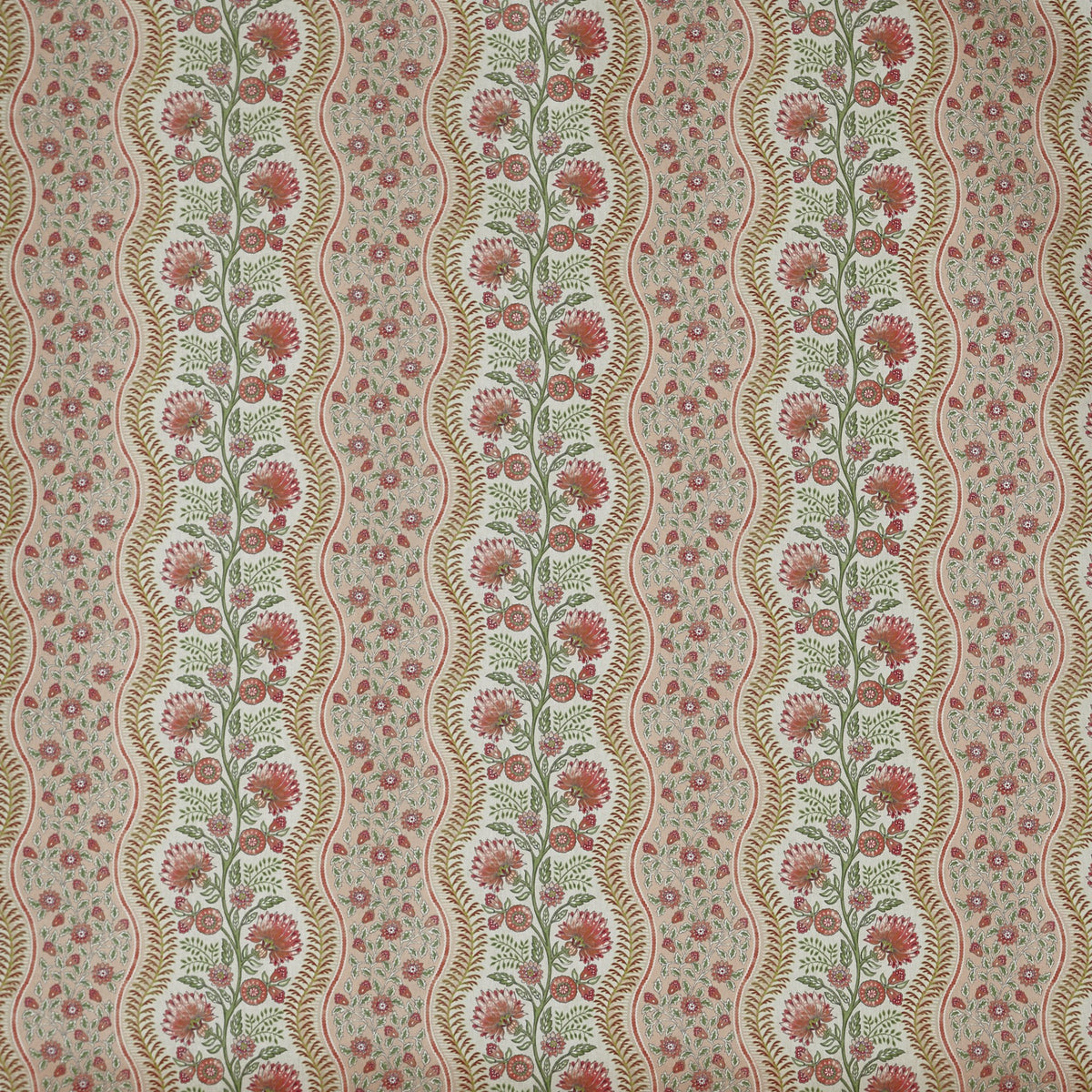 8853/650 Ornella Spring Cottage Charm Fabric by Prestigious Textiles