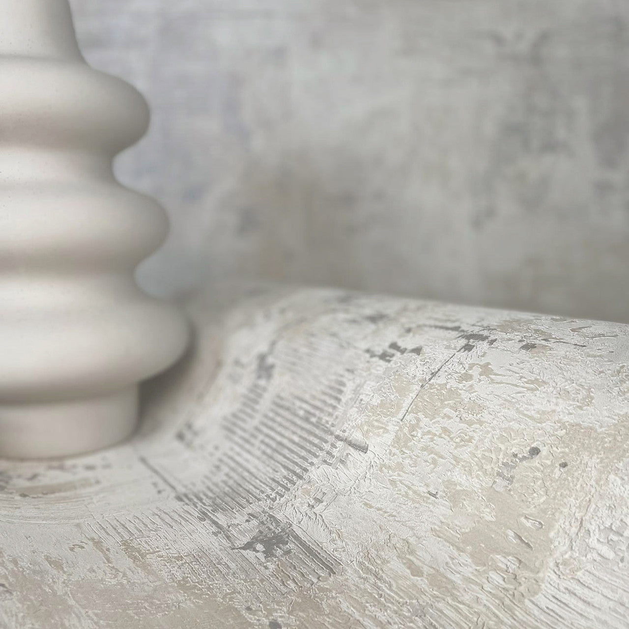 9021 Plaster White Wallpaper by Belgravia