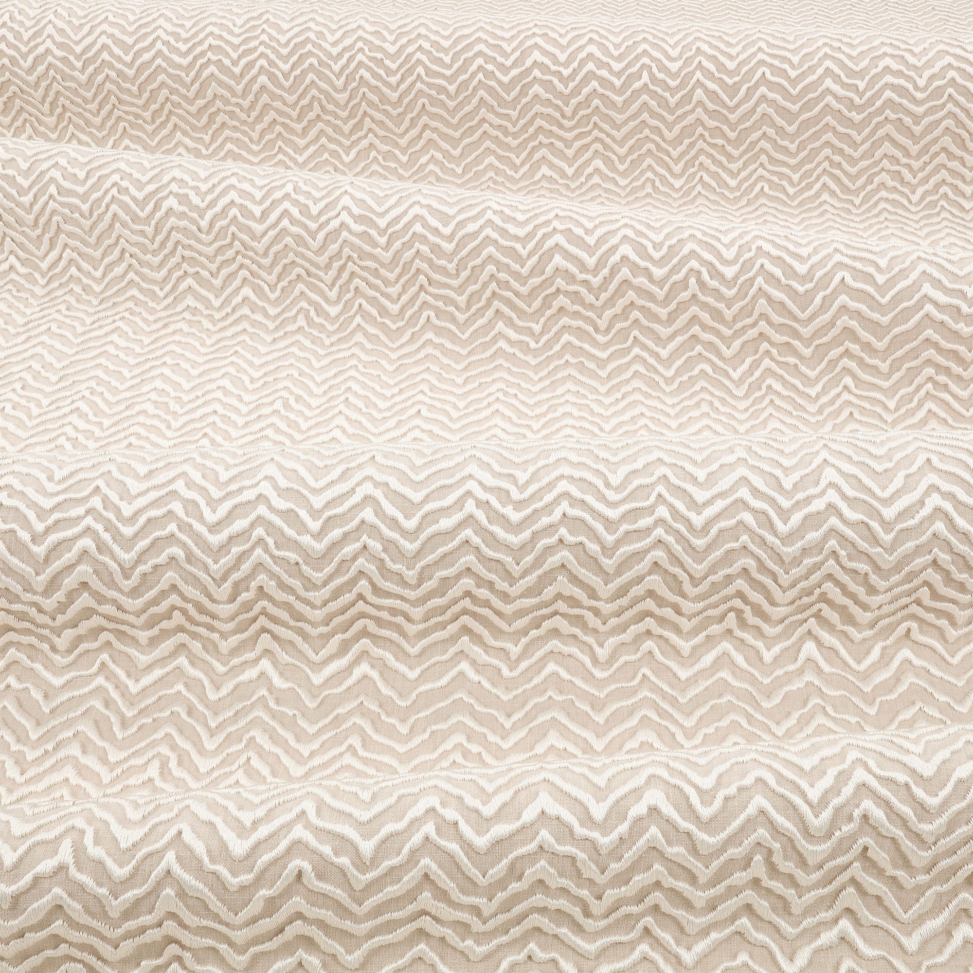 9146/01 Musona Pampas Isoku Fabric by Black Edition