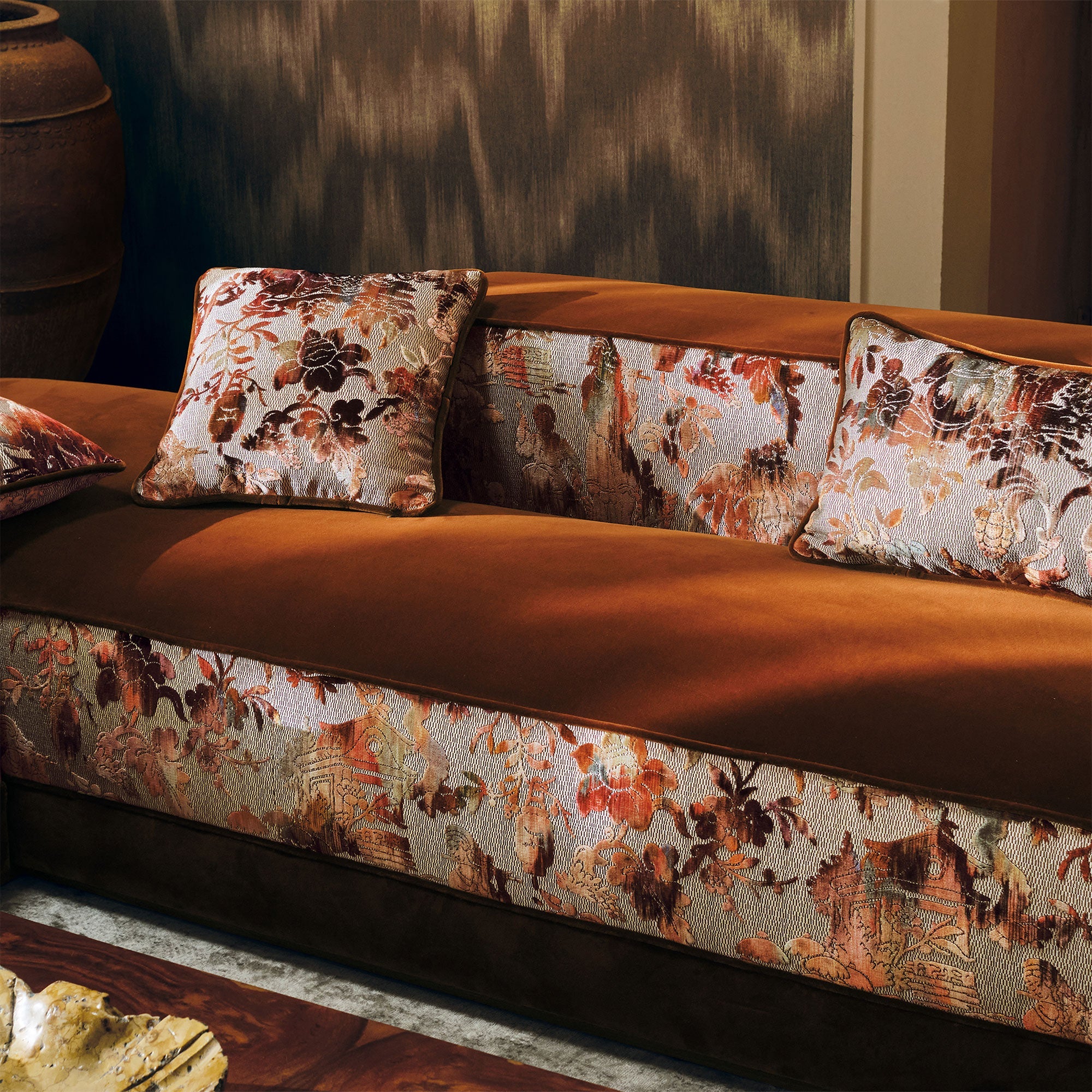 9166/02 Isenzo Cayenne Istoria Fabric by Black Edition