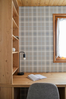 9400109 Check Pearl Tartan Wallpaper by Coordonné