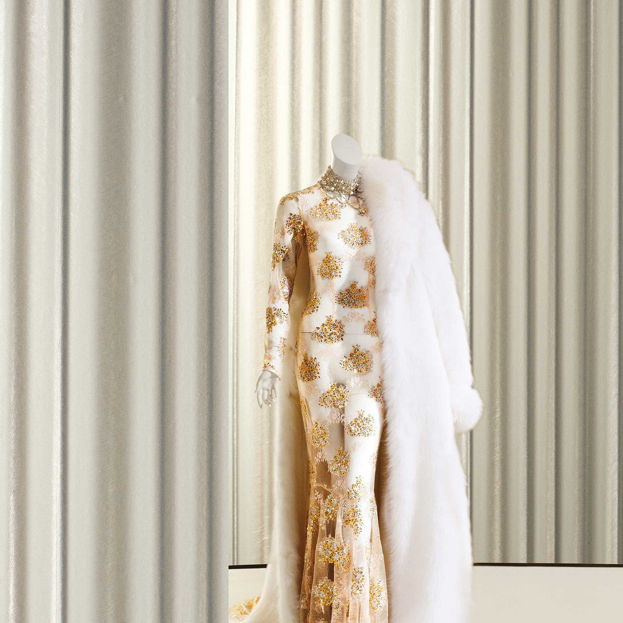 95053 Silk Wave Air Wallpaper By Galerie