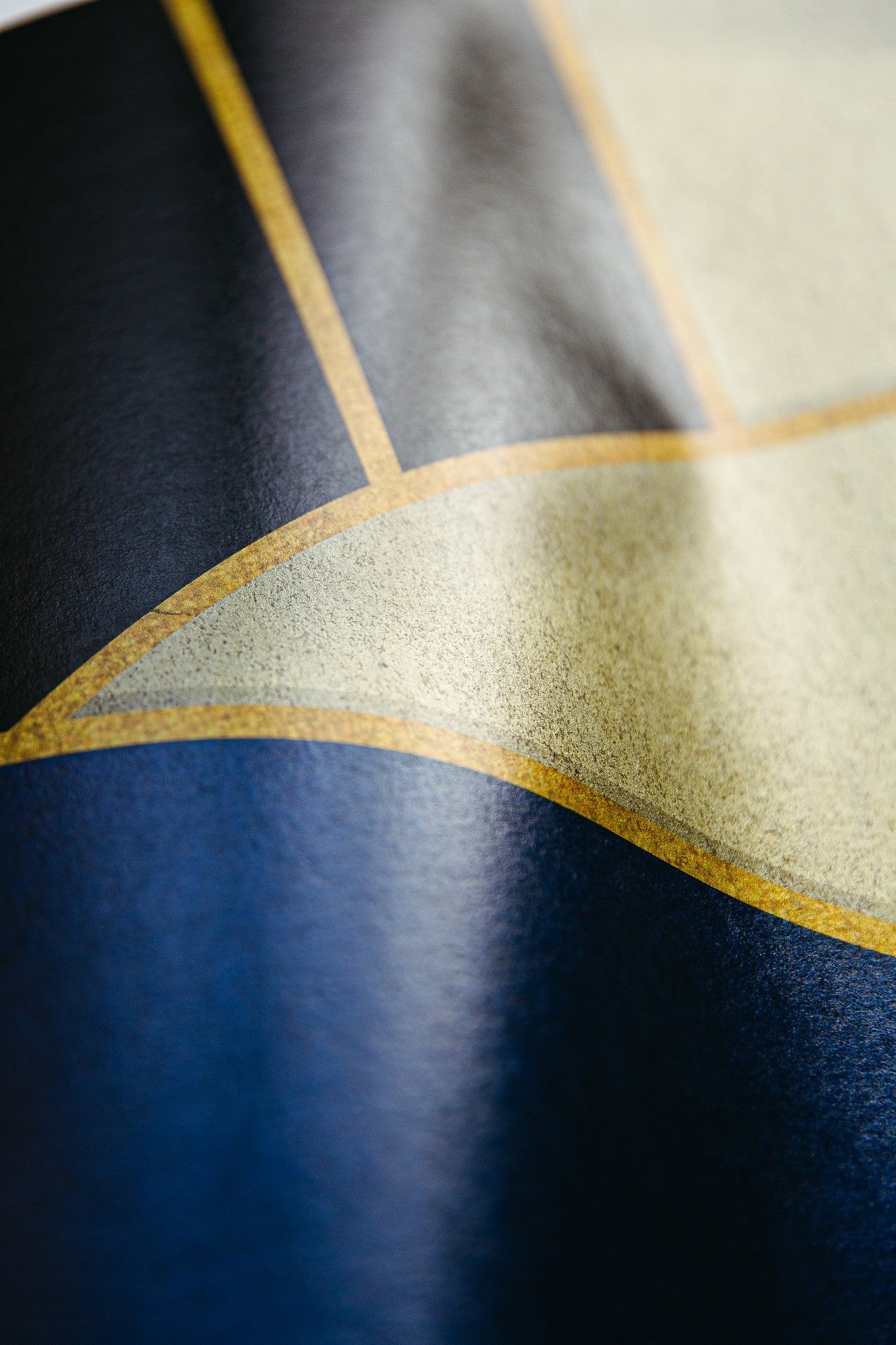 9600100 Pavilion Gold Random Metallics Mural by Coordonné