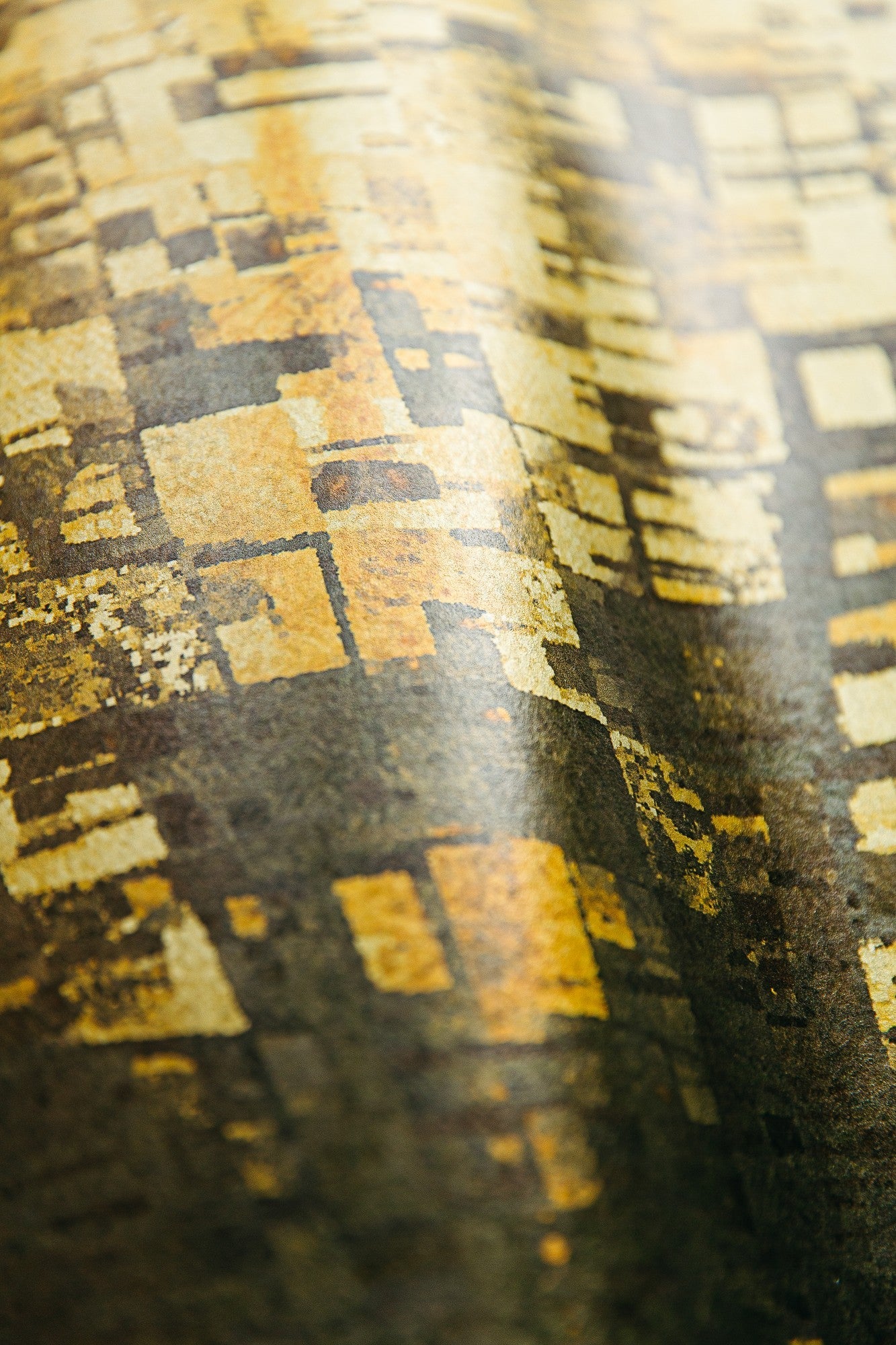 9600300 Gustave Gold Random Metallics Mural by Coordonné