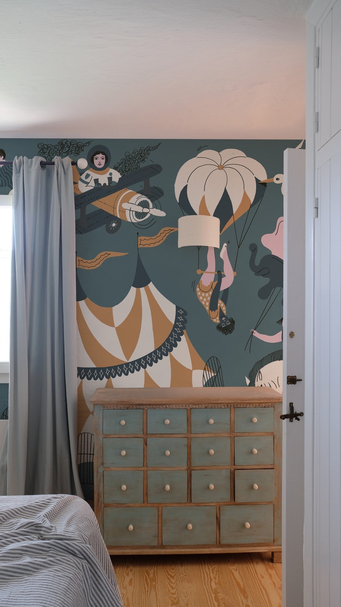 9700113 Magic Circus Aquamarine Random Kids Mural by Coordonné
