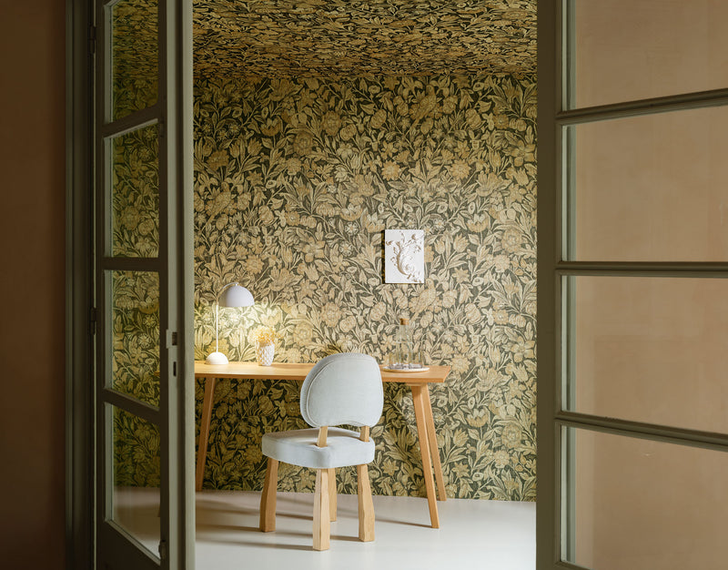 97912 Bouquet Bister Les Tapisseries Wallpaper by Arte
