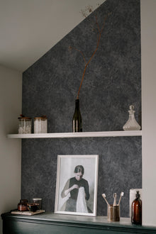 A00138 Rob Leaves Onyx Geo Wallpaper by Coordonné