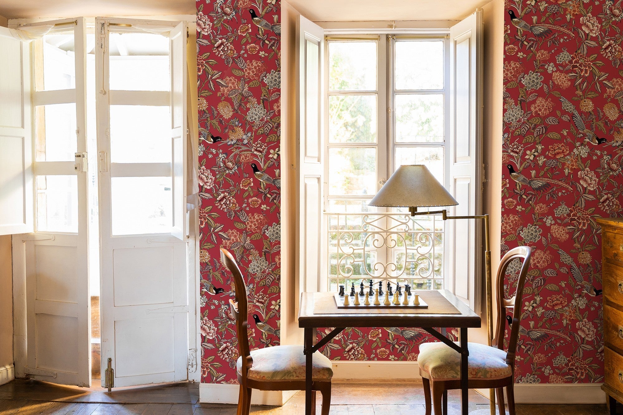 A00203 Mercedes Carmesí Feria Wallpaper by Coordonné