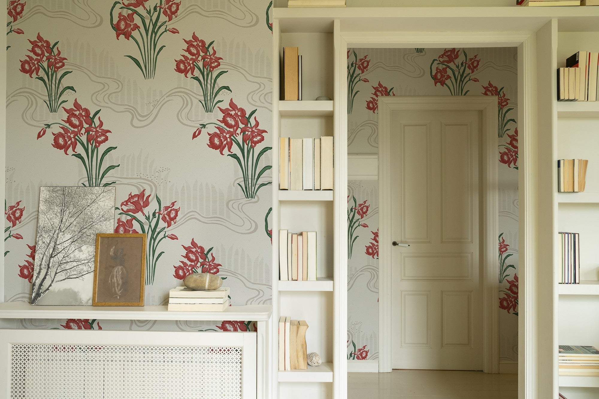A00230 Candela Carmesí Feria Wallpaper by Coordonné
