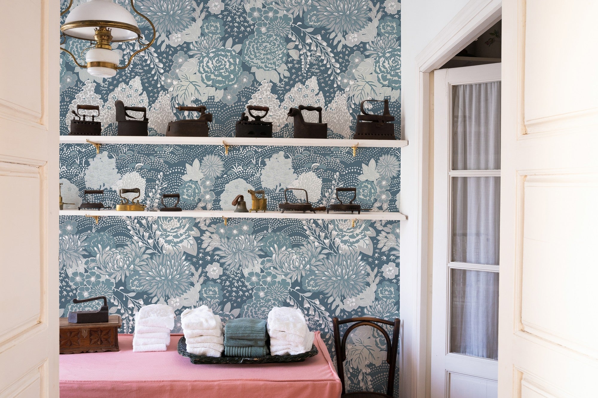 A00239 Maria Luisa Celadón Feria Wallpaper by Coordonné