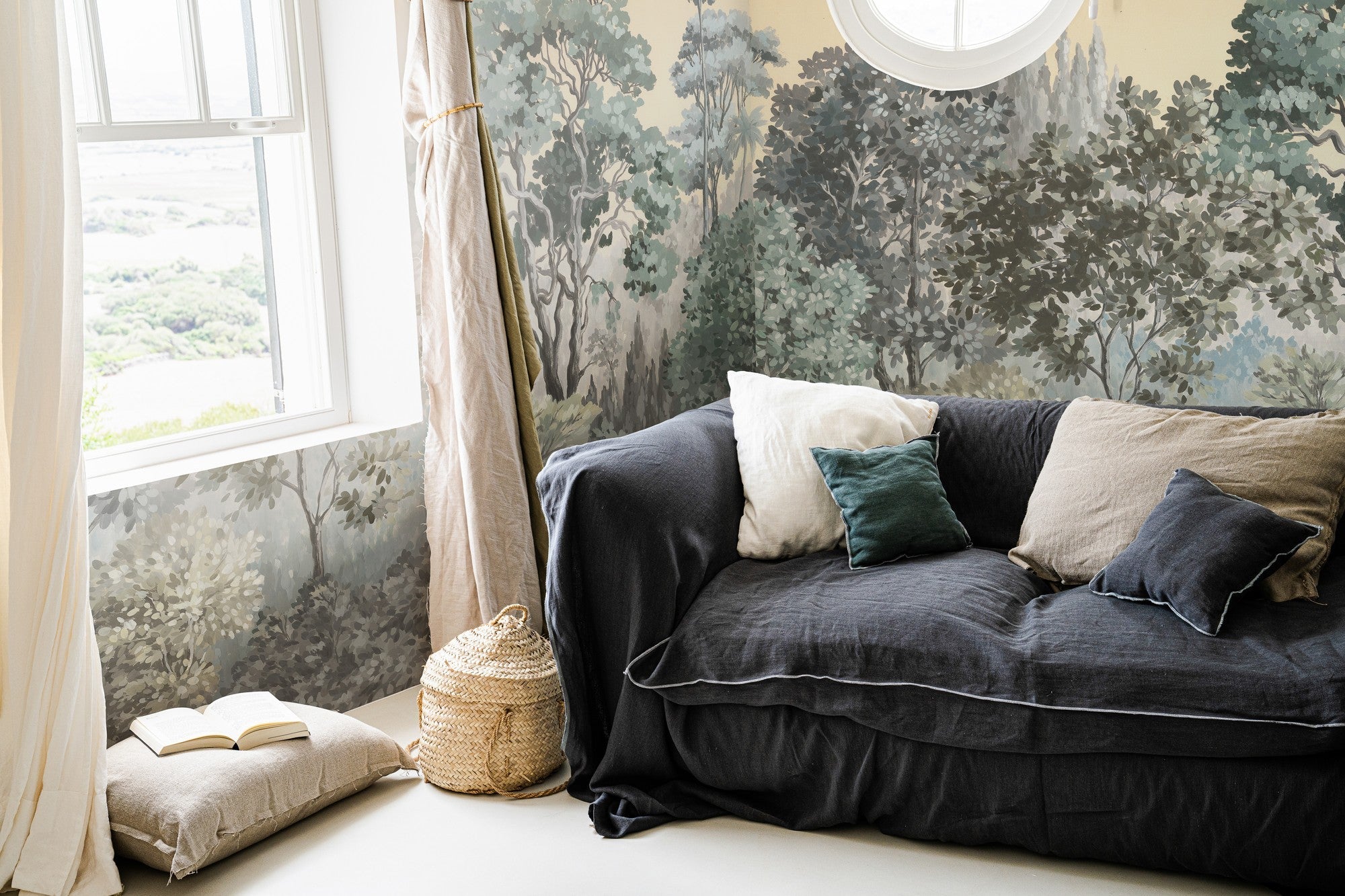 A00305 Minerva Vainilla Linen Aracne Mural by Coordonné
