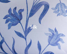 A00309 Daffodils Swan, Blanco Linen Aracne Mural by Coordonné