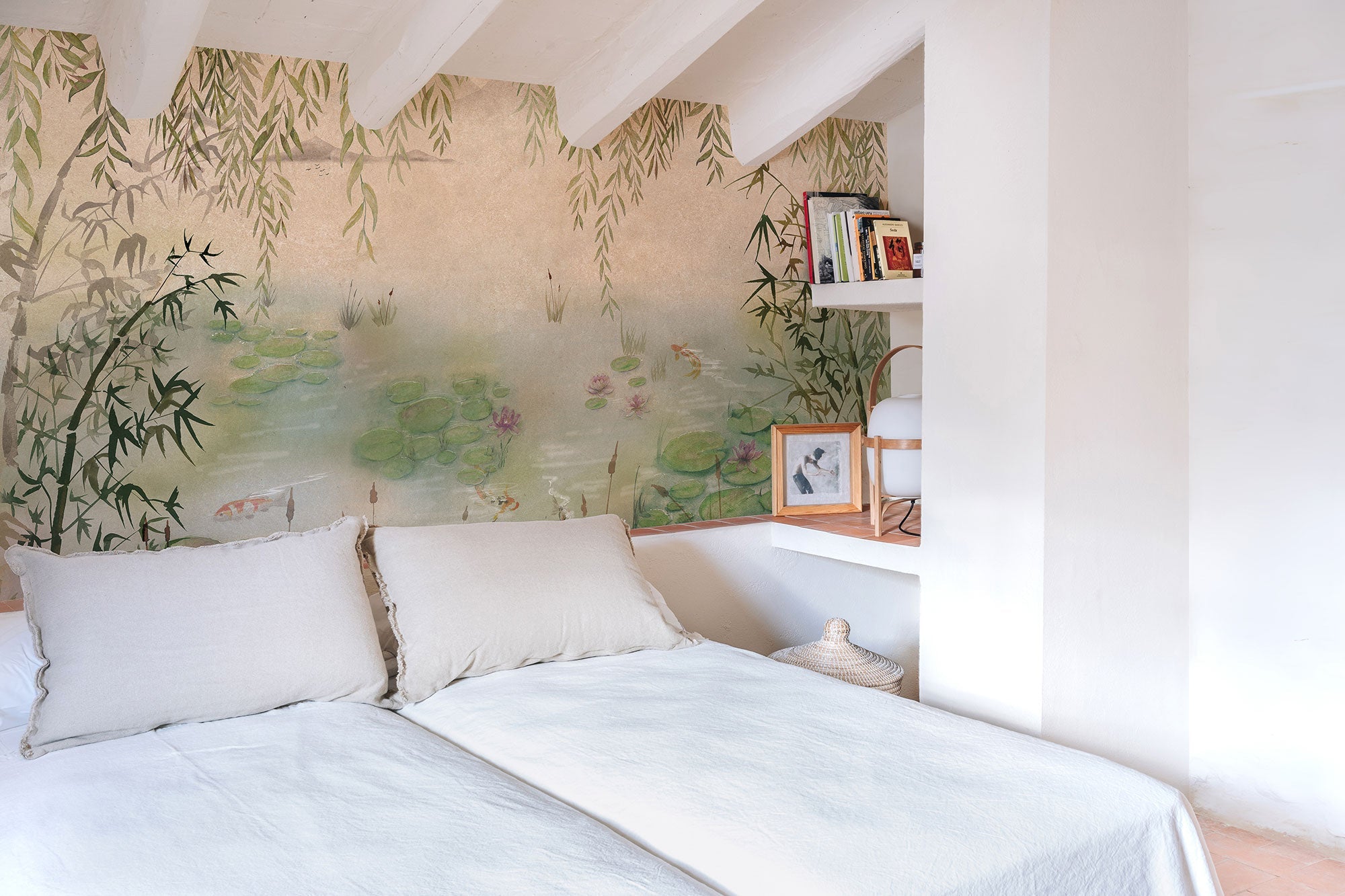 Lotus Spring Random Chinoiseries II Mural by Coordonné (400x280cm)