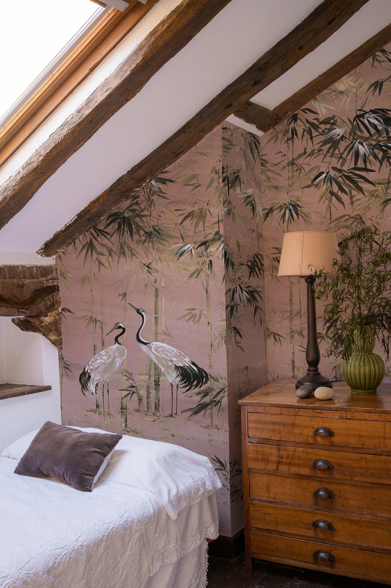 A00319 Garzas Nude,Rosa Linen Aracne Mural by Coordonné