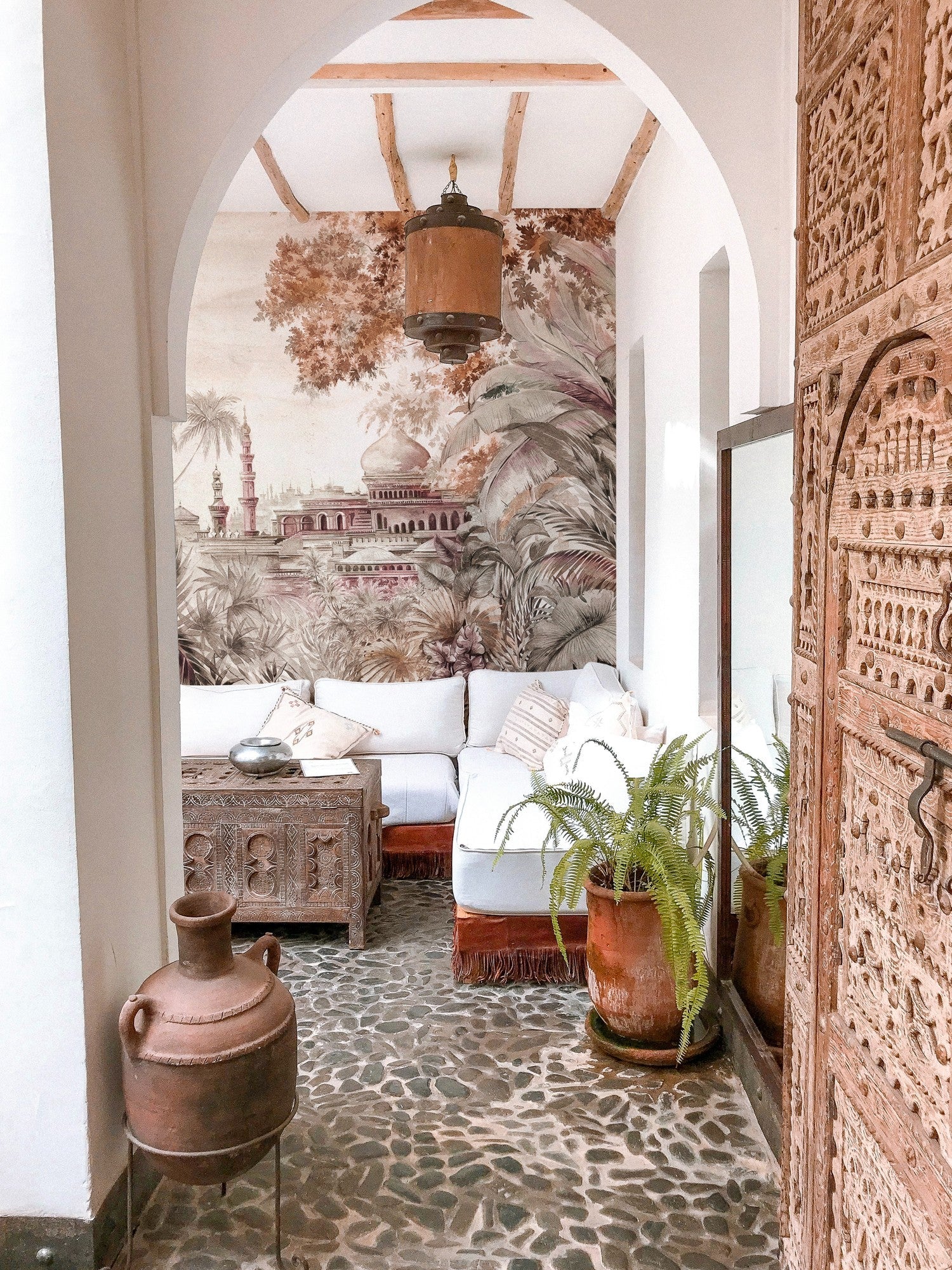 A00334 Taj Mahal Autum Linen Aracne Mural by Coordonné