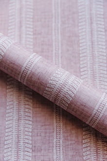 A00508 Costura Cava Pink Olivar Wallpaper by Coordonné