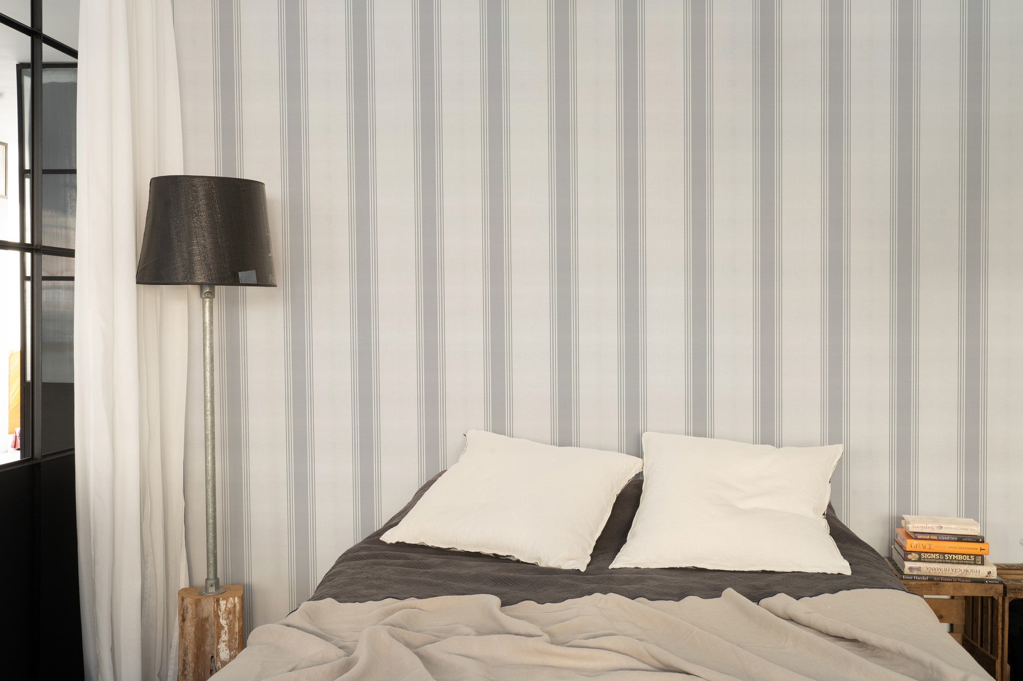 A00734 Stripe 5 Mármol Stripes & Checks Wallpaper by Coordonné