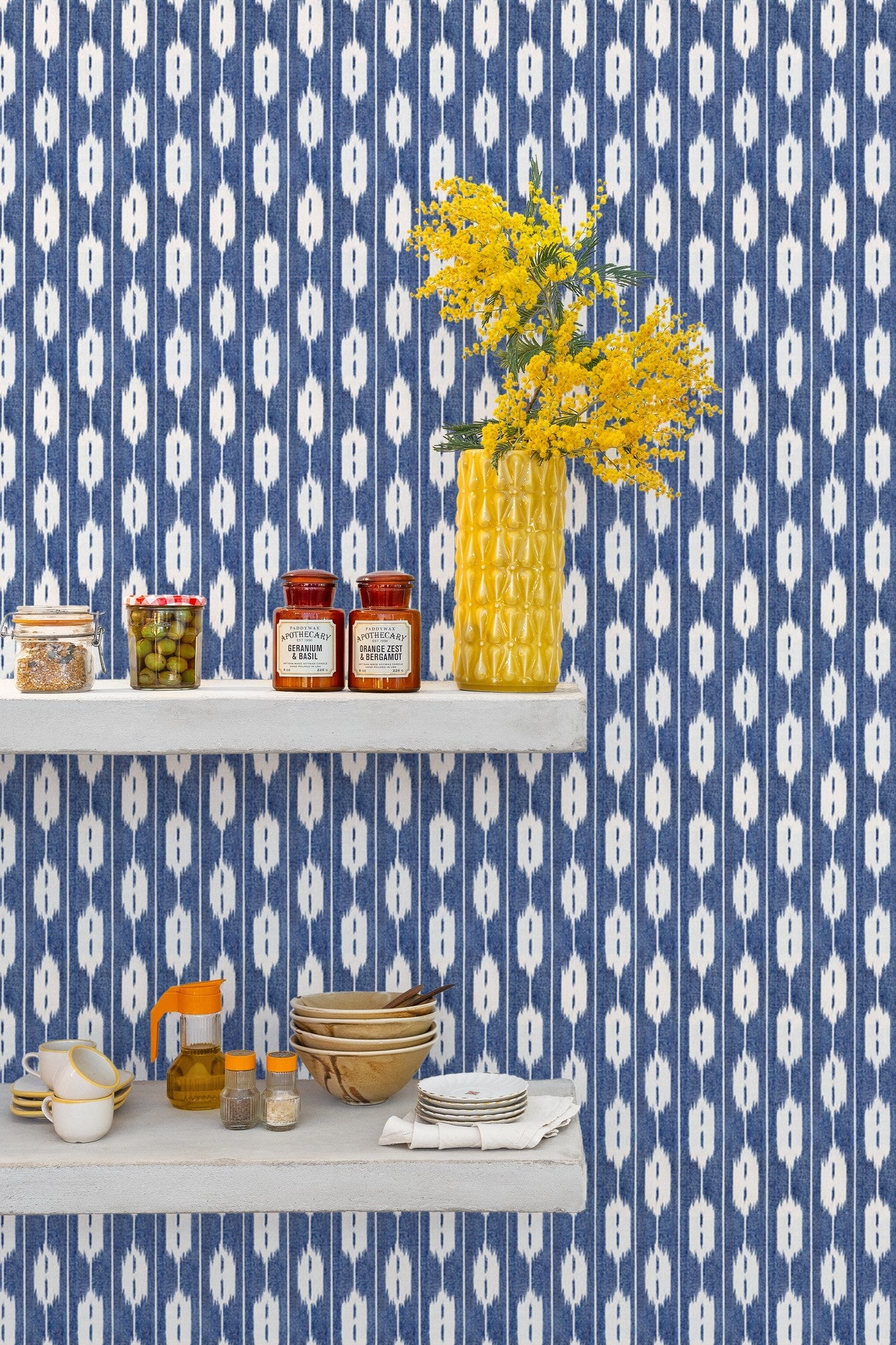 A00827 Llengües Blue Ikart Wallpaper by Coordonné