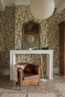 A00832 Abr Cream Ikart Wallpaper by Coordonné