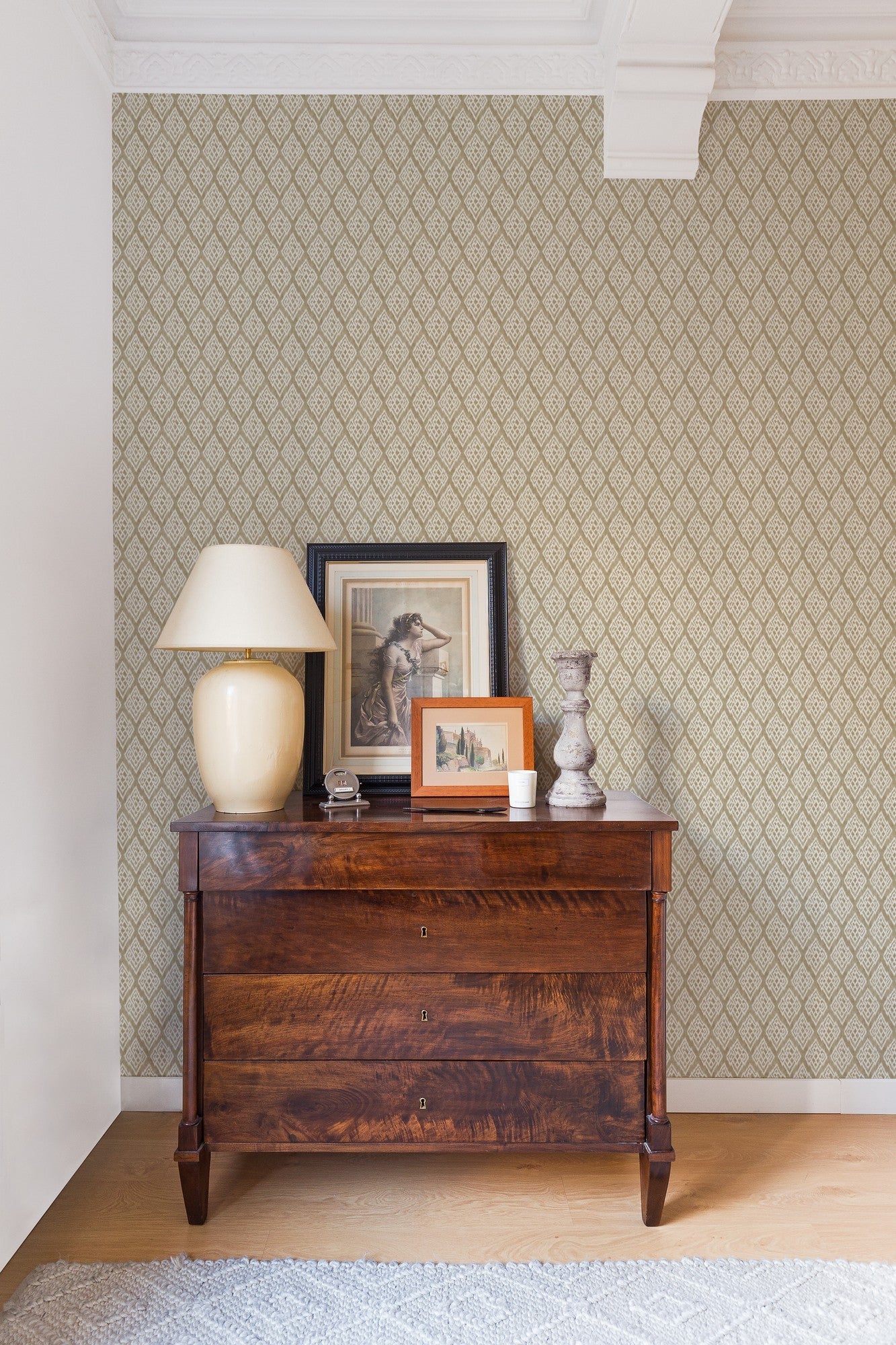 A00840 Kasuri Cream Ikart Wallpaper by Coordonné