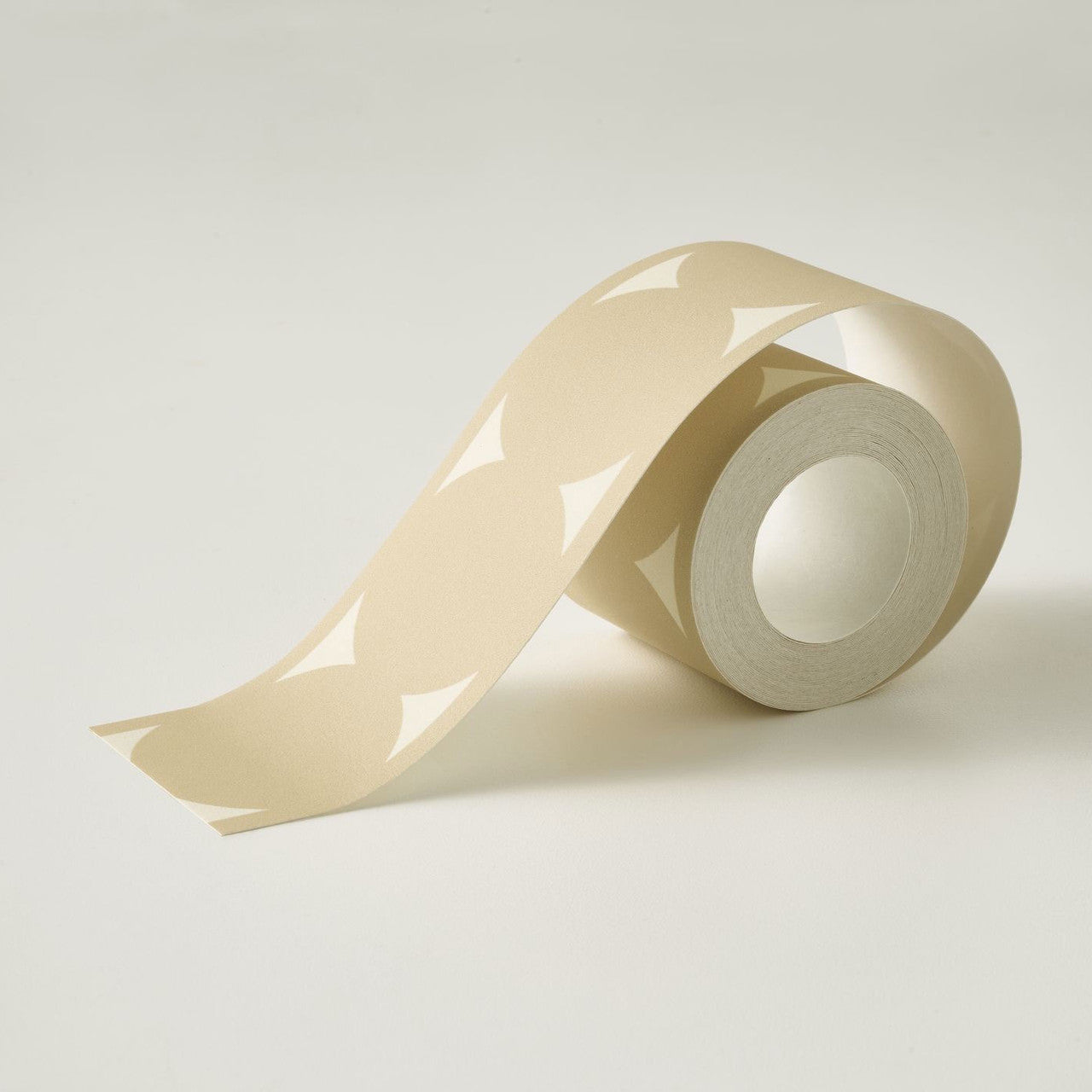 ANFO201111722 La Coquette Border Annees Folles Wallpaper by Casadeco