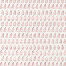 AT10746 Chloe Blush Wallpaper by Anna French