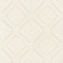 AT78748 Donavin Diamond Palampore Wallpaper By Anna French