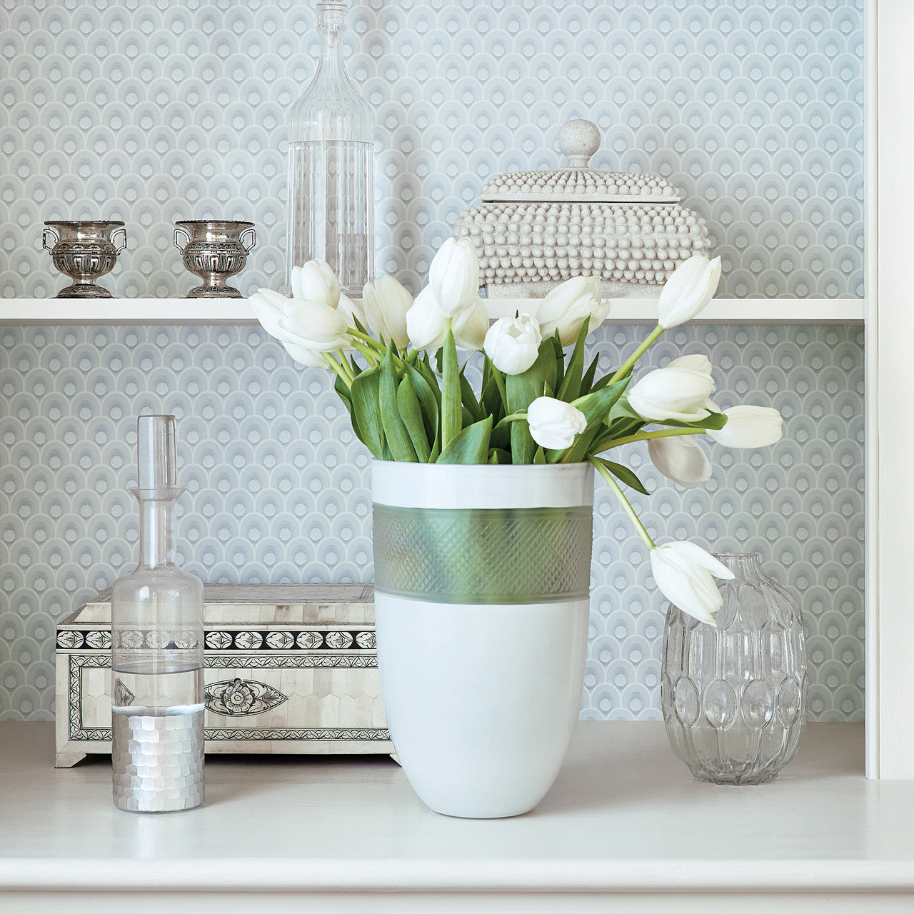 AT79152 Spencer Small Scale Wallpaper By Anna French