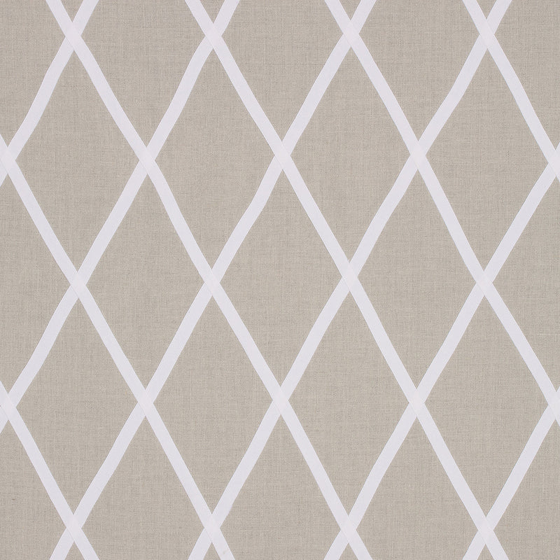 AW78709 Tarascon Trellis Applique Palampore White on Natural Fabric by Anna French