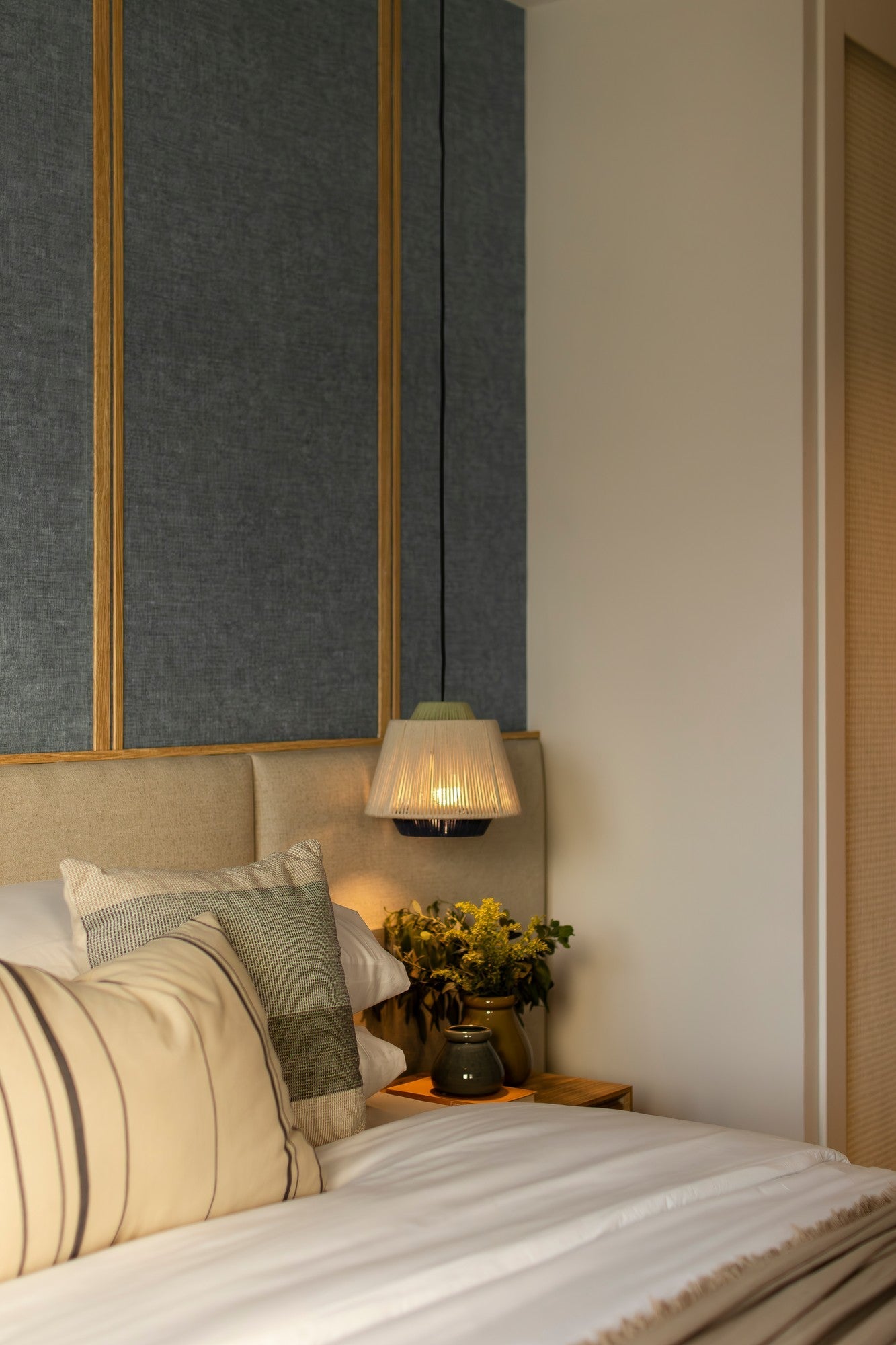 B00049 Raphia Single Outremer Palette Wallpaper by Coordonné