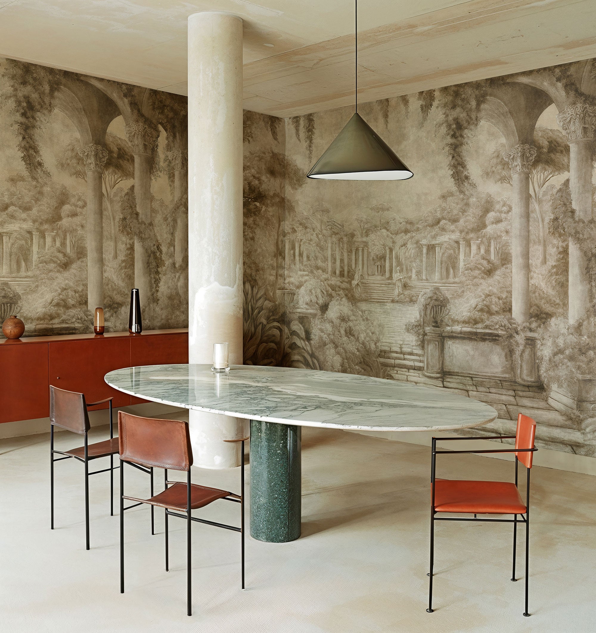 Columnarum Summer Pompei Mural by Coordonné (490x280cm)