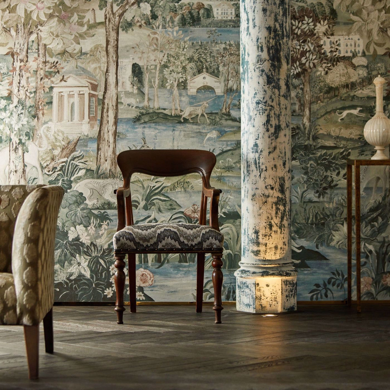 313040 Arcadian Thames Mineral Wallpaper by Zoffany