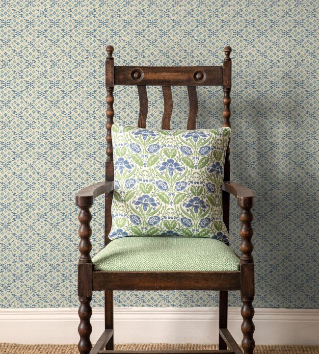 Grantly House Small Prints Wallpaper By GP & J Baker