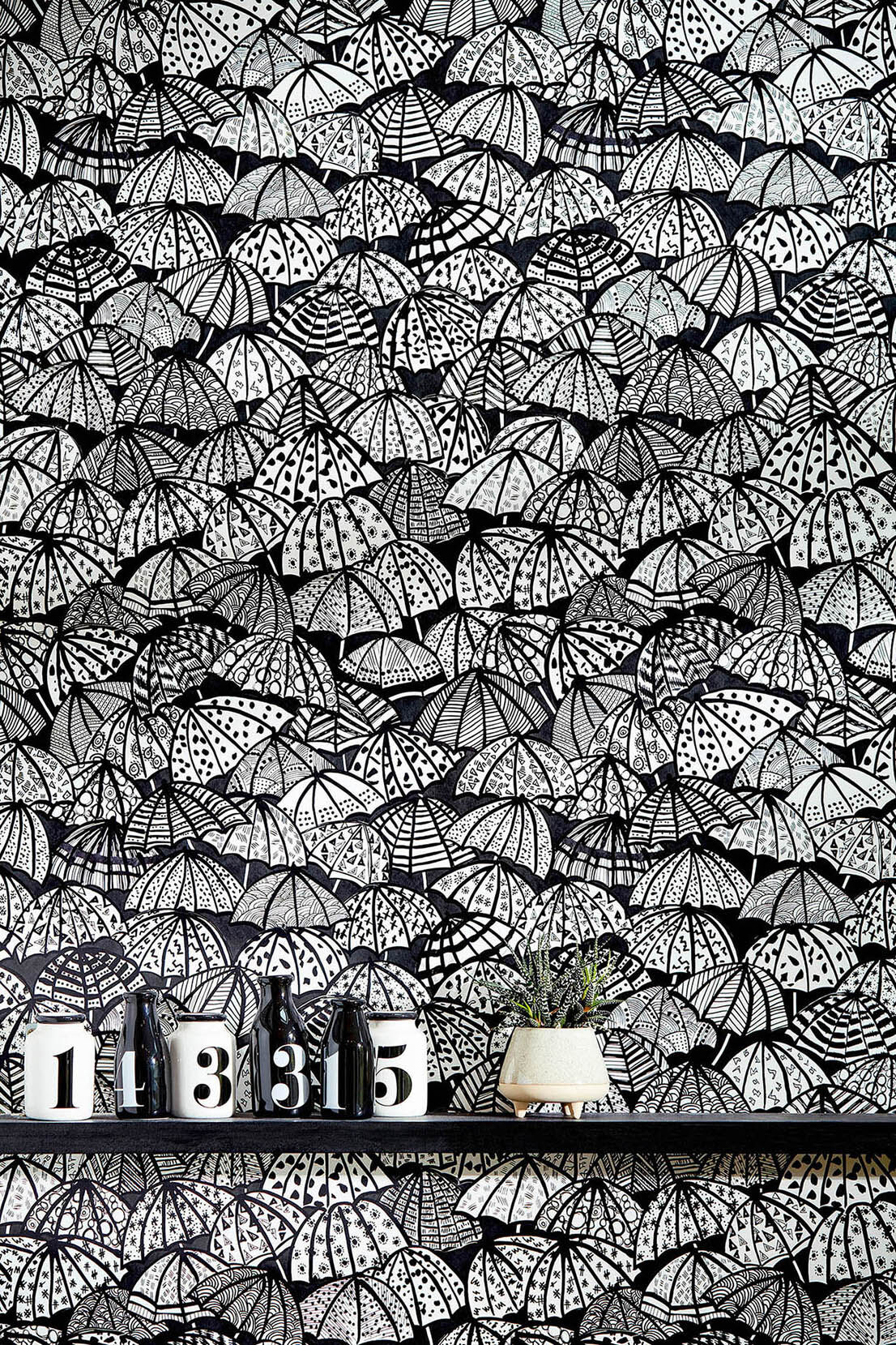 CEP50113W Jolly Brollies Noir Wallpaper by Ohpopsi