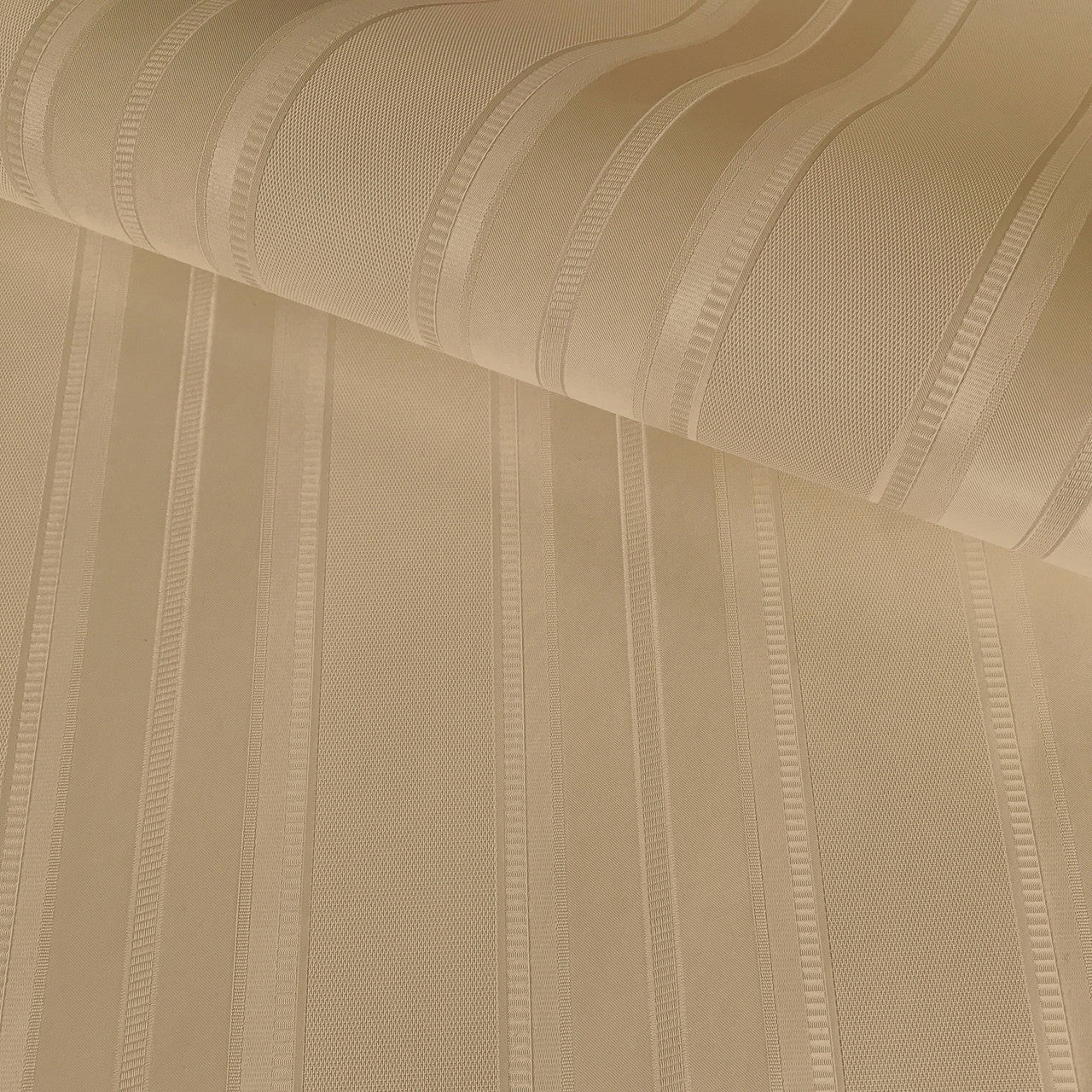 I38207 Classic Stripe Emboss Classic Silks 4 Wallpaper By Galerie