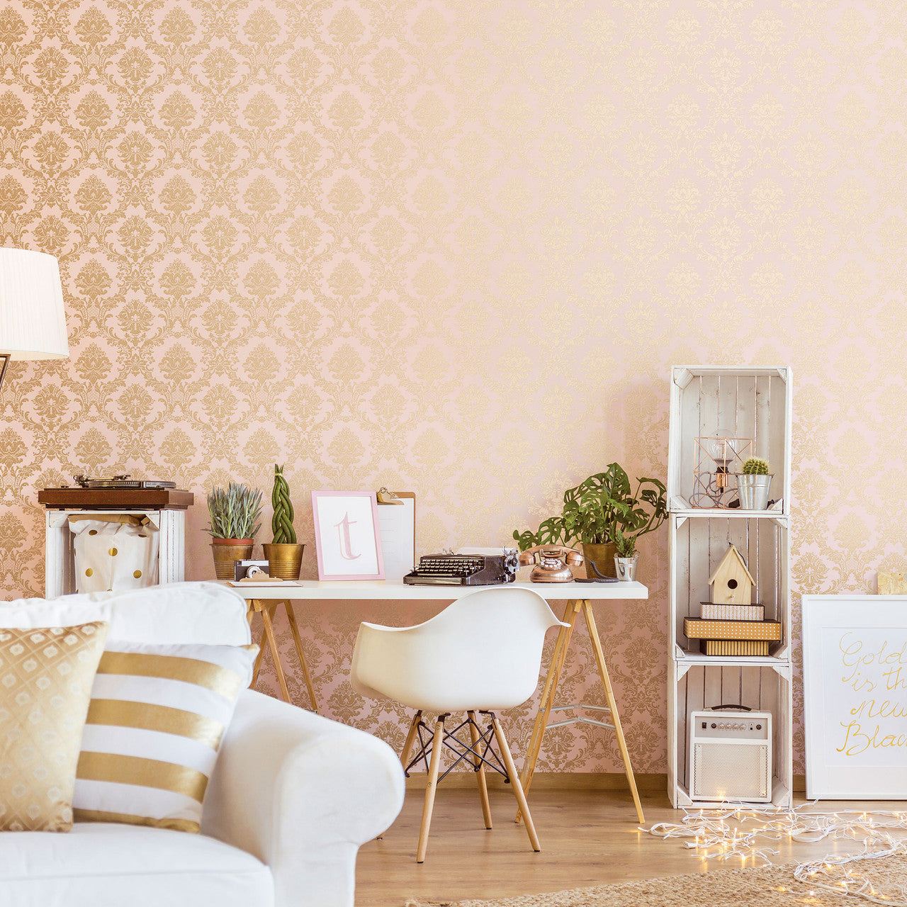 CI38216 Classic Damask Classic Silks 4 Wallpaper By Galerie