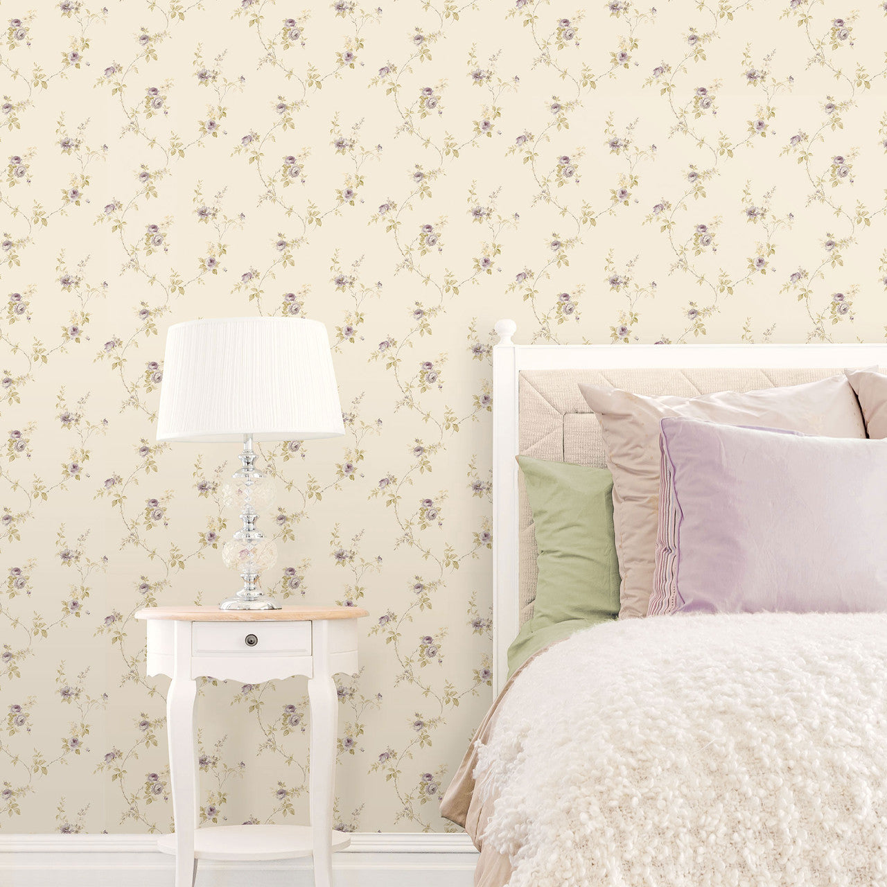 CI38226 White Wedding Trail Classic Silks 4 Wallpaper By Galerie