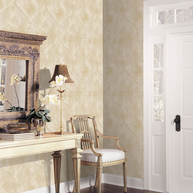 CI38253 Regal Damask Classic Silks 4 Wallpaper By Galerie