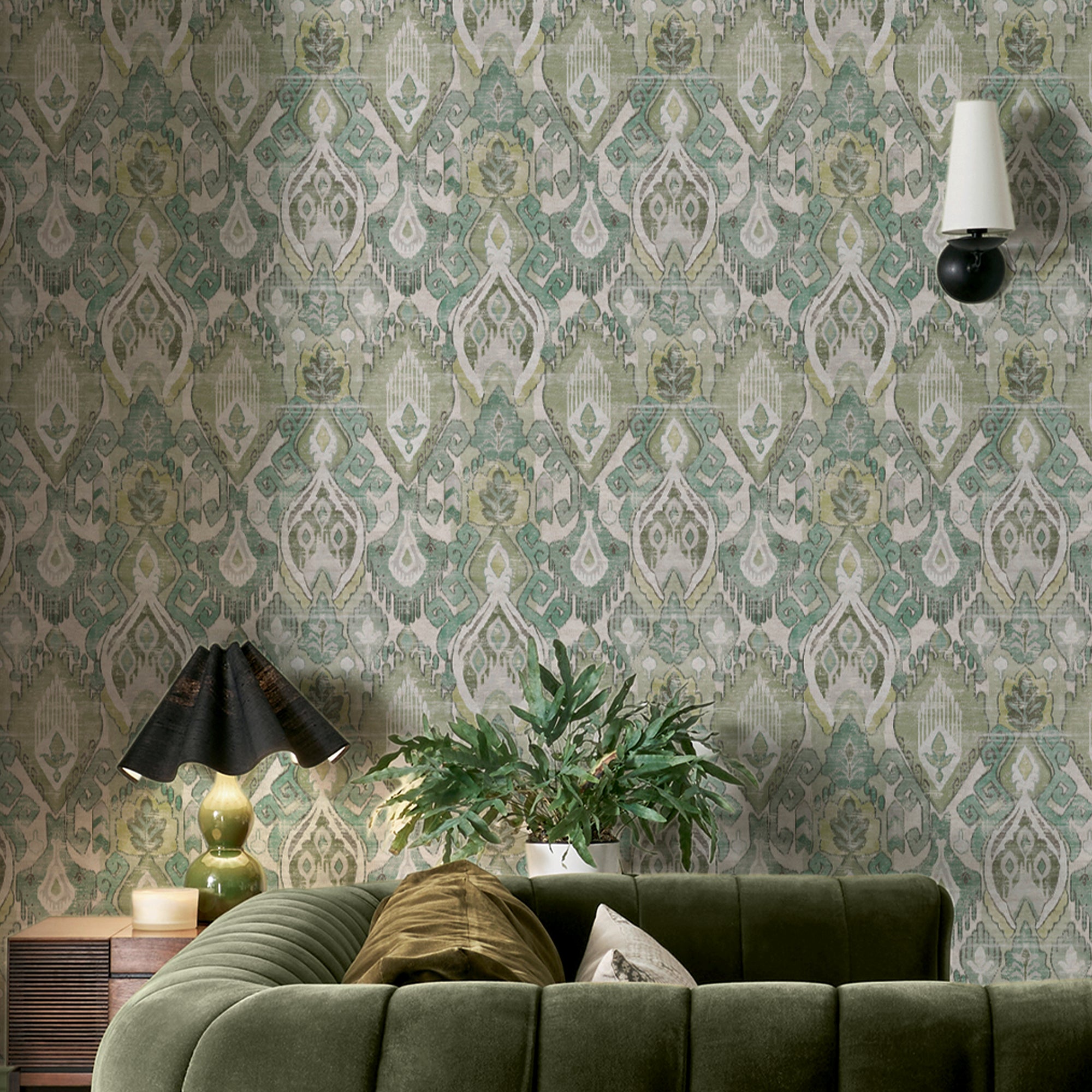 142304 Daraee Tapestry Green Wallpaper by Graham & Brown