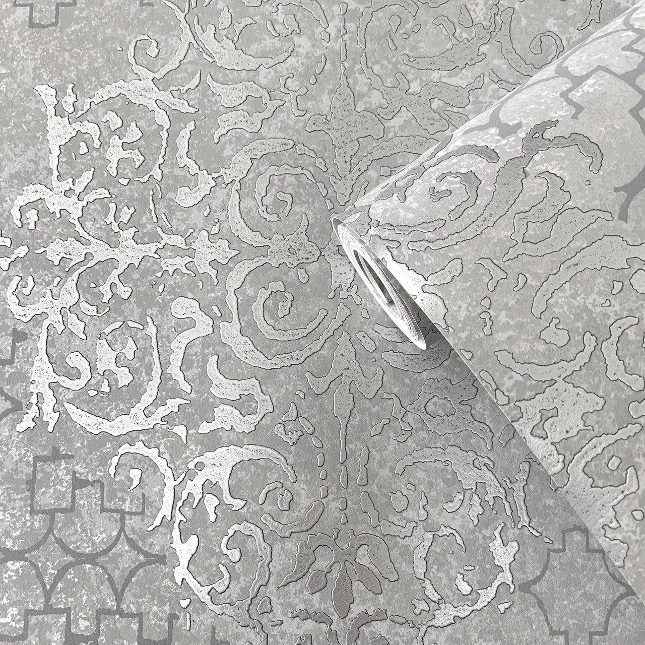 CM2483 Lustre Metallic Silver Grey Wallpaper by Galerie