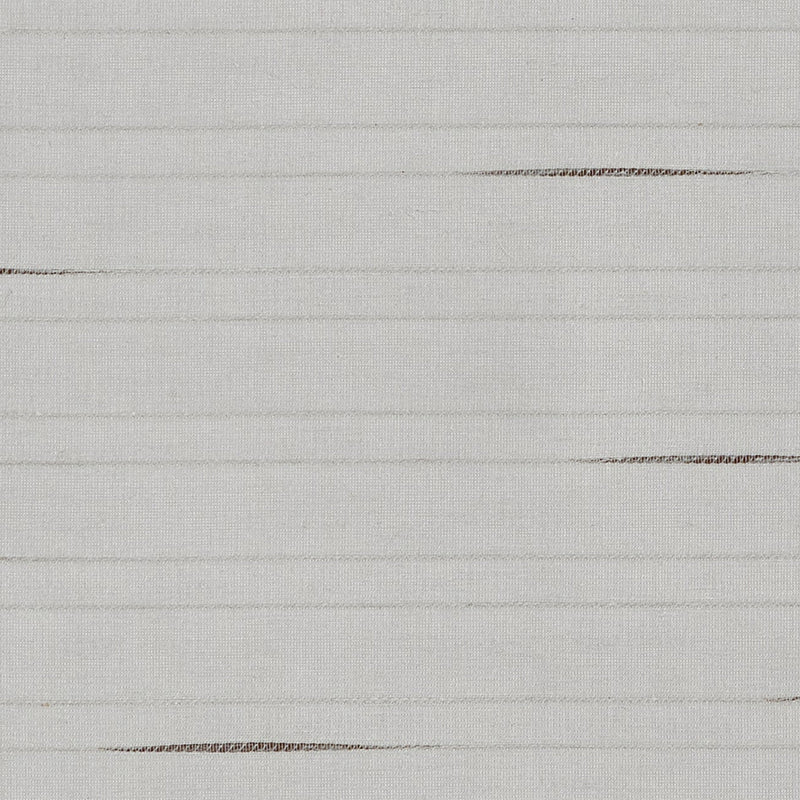 Traces Light Grey Spring 2026 Wallpaper by Coraggio — flat
