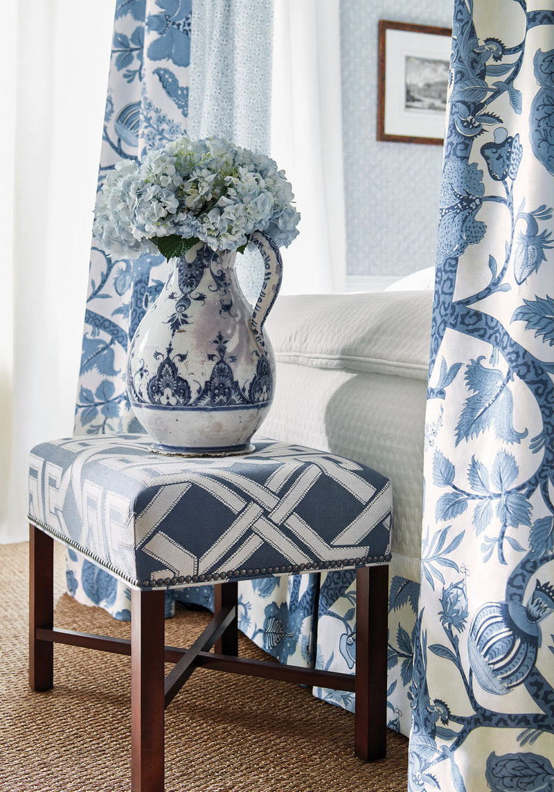 Macbeth Chestnut Hill Wallpaper By Thibaut