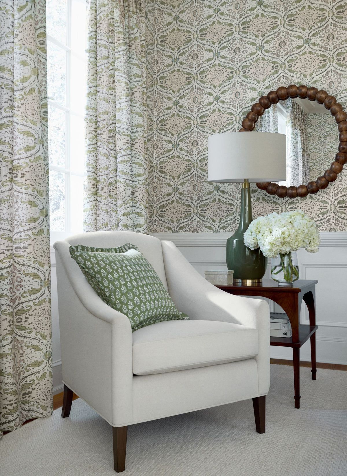 AT10748 Chloe Green Wallpaper by Anna French
