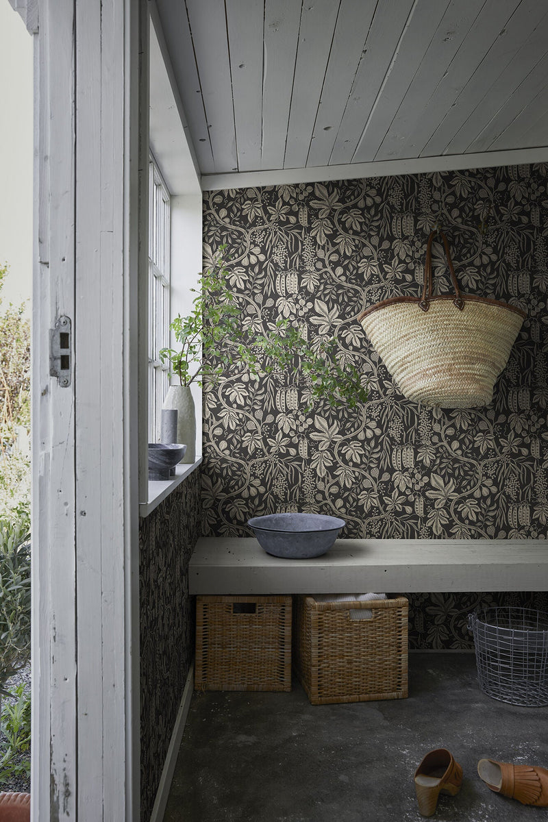 S10257 Charcoal Fig Garden Le Village Wallpaper by Sandberg
