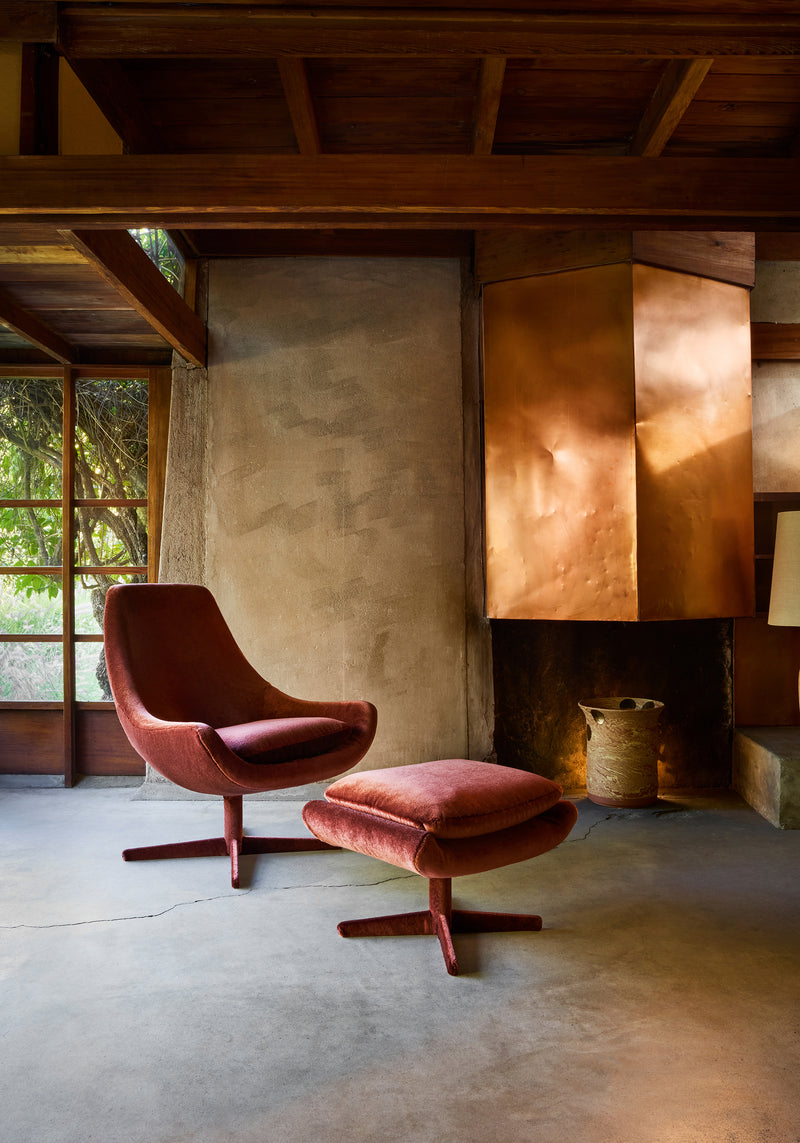 Via De La Paz Lapis Thomas Lavin Fabric by Coraggio | U98173