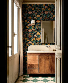 Aranjuez Damask Onyx Damaskus Wallpaper by Coordonné