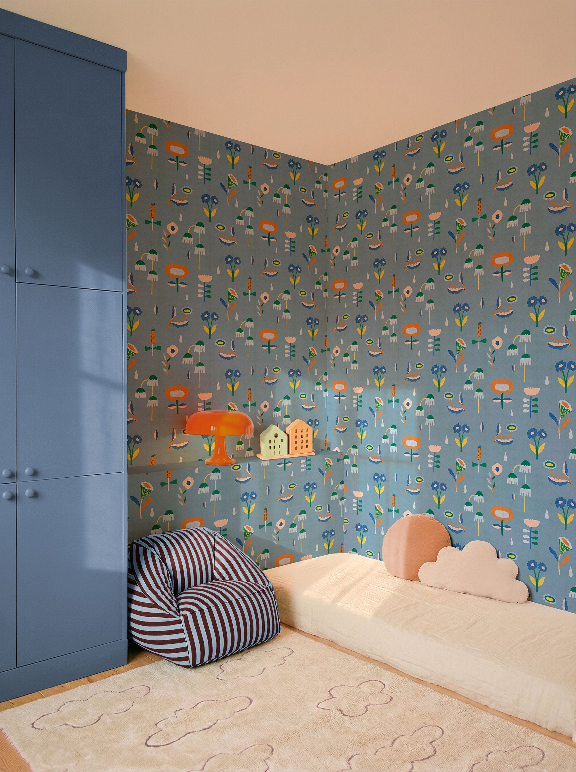 Lush Indigo BB Kids Wallpaper by Coordonné