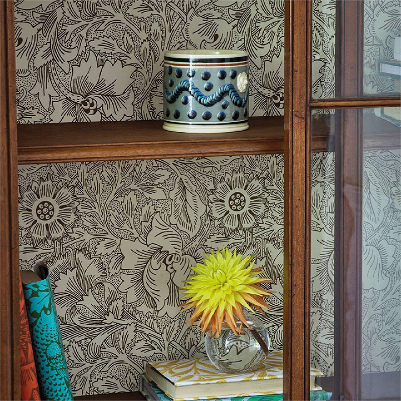 DBPW216956 Poppy Queen Square Wallpaper By Morris & Co