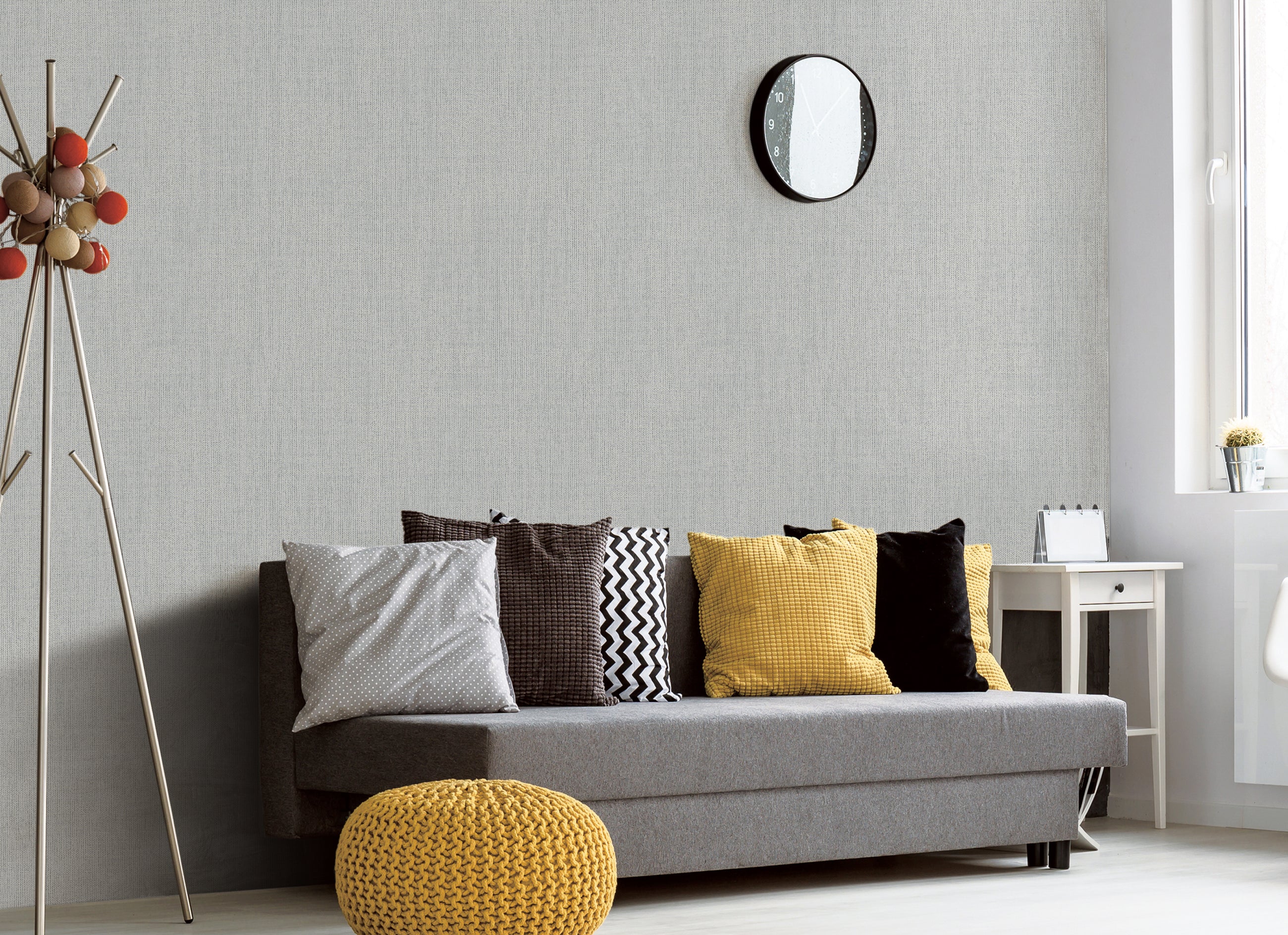 DC30121 Climbing Texture Silver Grey Wallpaper by Galerie