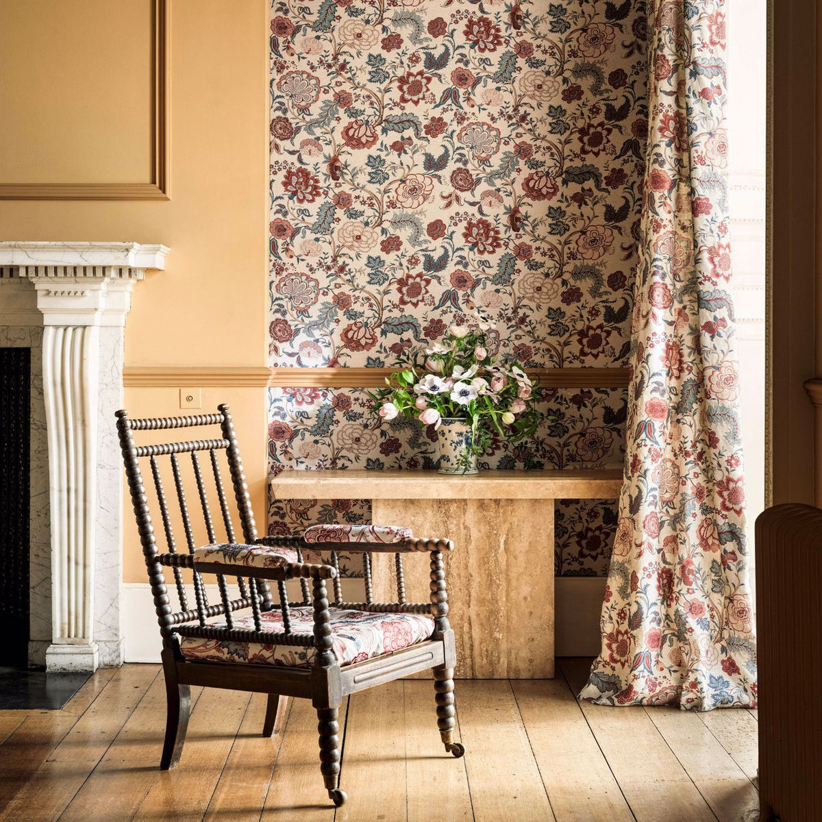 Salisbury Highgrove Madder Rose Wallpaper by Sanderson